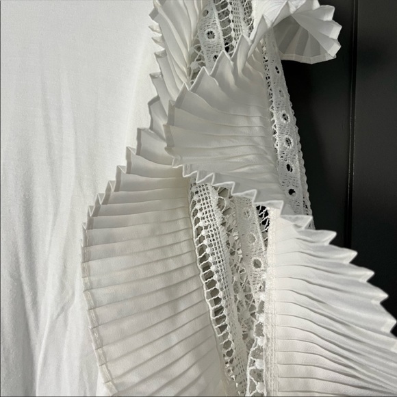 White top, flutter sleeves, lace, blouse, t shirt material - Picture 2 of 4